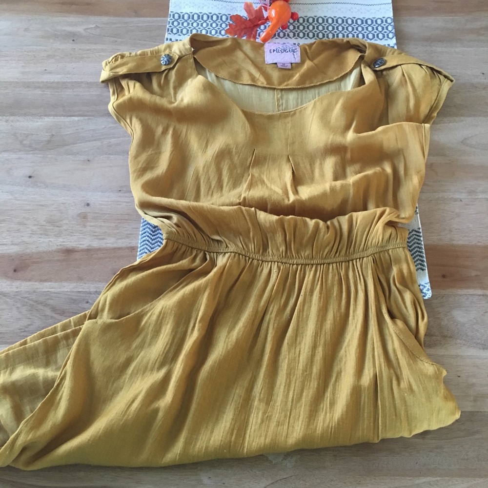Mustard Yellow Dress with Pockets!